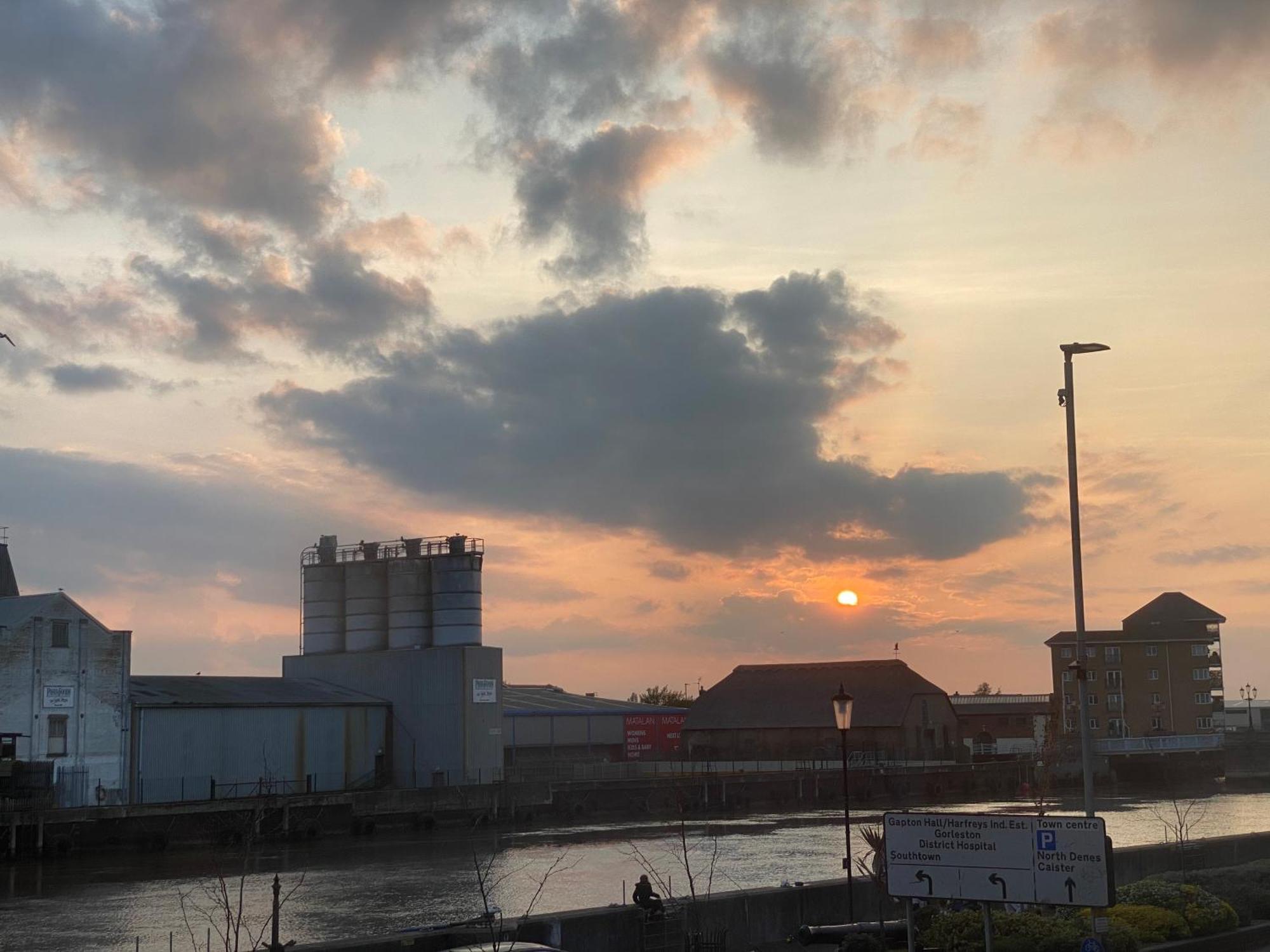 Apartment Spacious One Bedroom Flat With River View, 1e Great Yarmouth